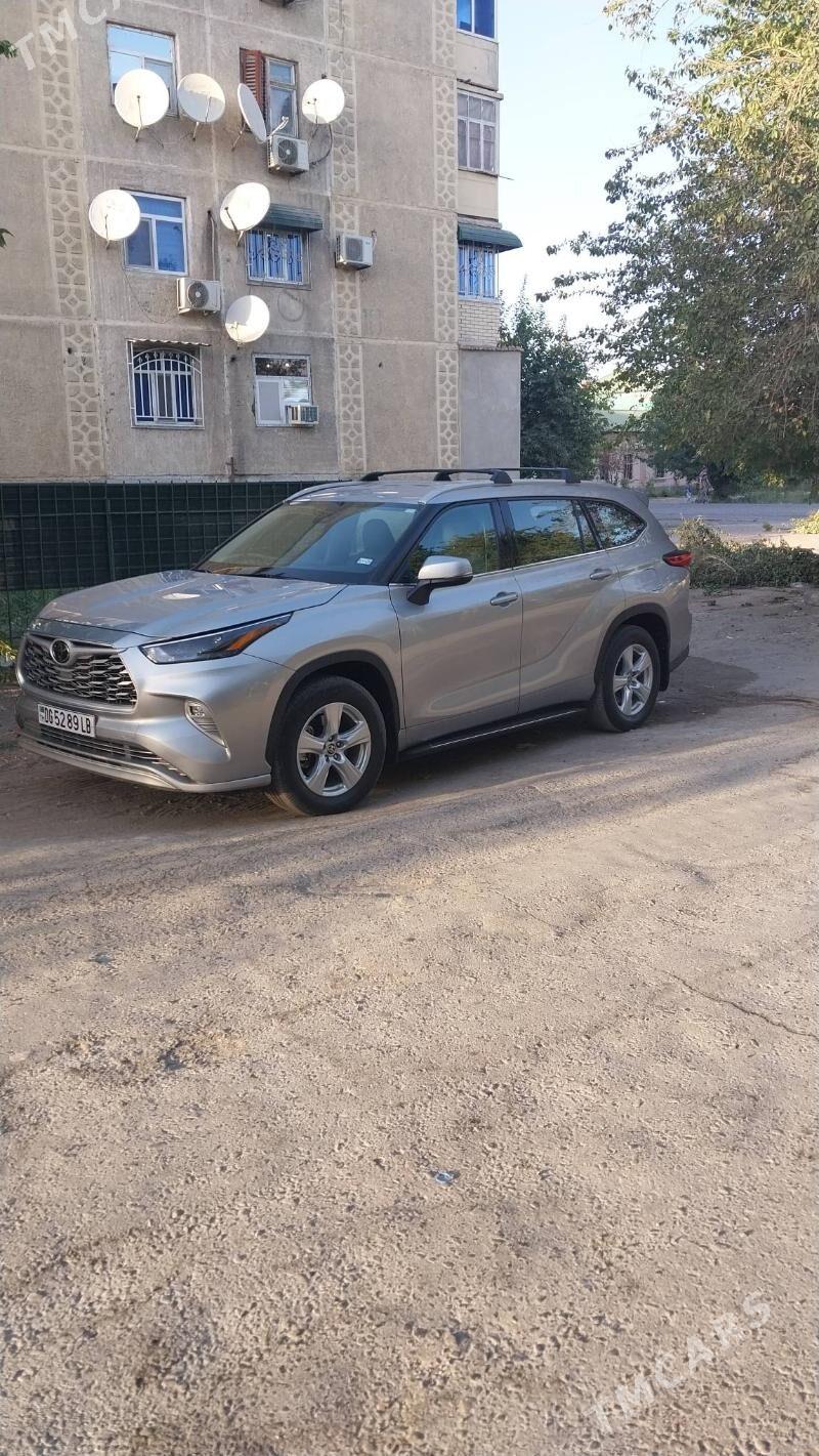 Toyota Highlander 2022 - 475 000 TMT - Türkmenabat - img 4