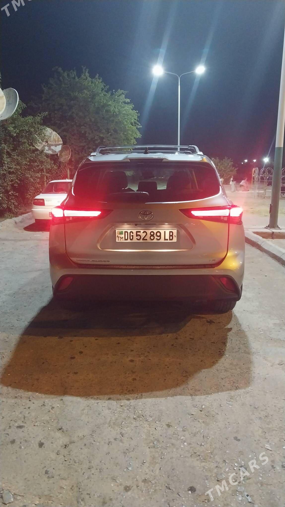 Toyota Highlander 2022 - 475 000 TMT - Türkmenabat - img 3