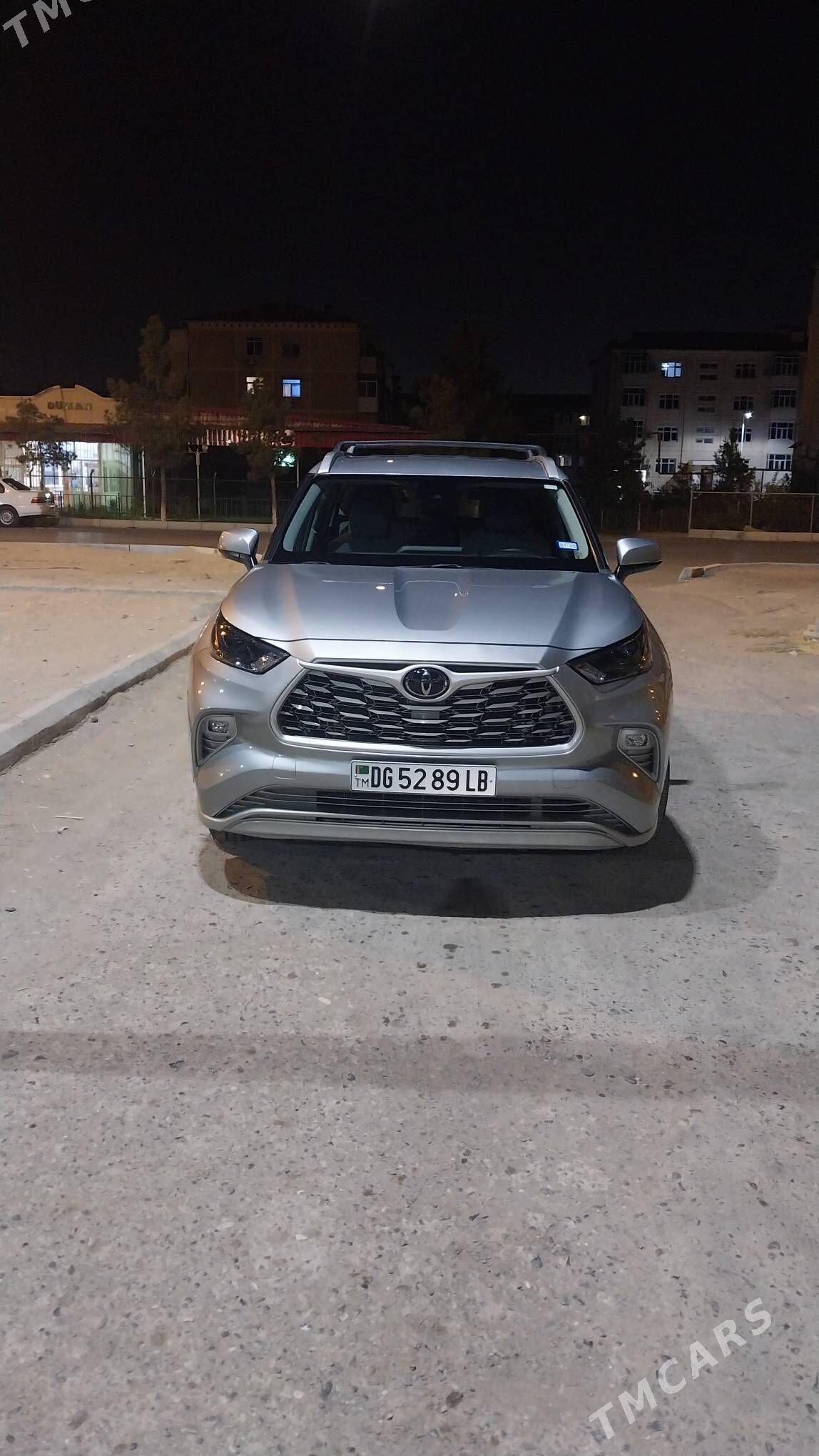 Toyota Highlander 2022 - 475 000 TMT - Türkmenabat - img 2