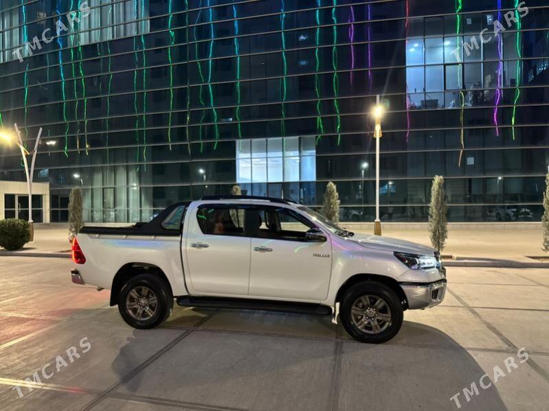 Toyota Hilux 2024 - 605 000 TMT - Aşgabat - img 4