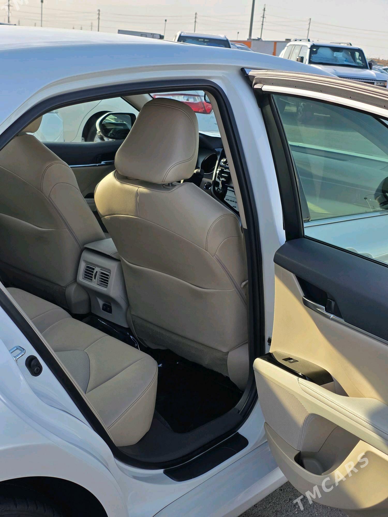 Toyota Camry 2020 - 519 000 TMT - Aşgabat - img 8