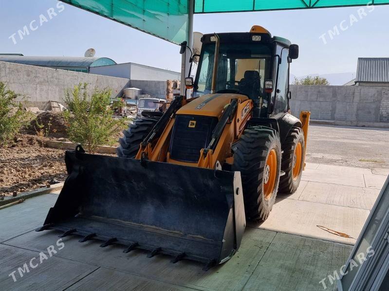 JCB 4CX ECO 2010 - 990 000 TMT - Garadamak - img 8