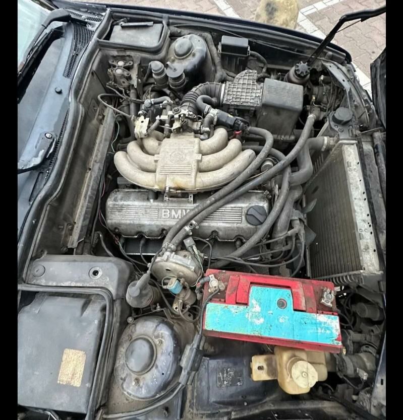 motor bmw  2.5 prostoy 4 000 TMT - Balkanabat - img 2