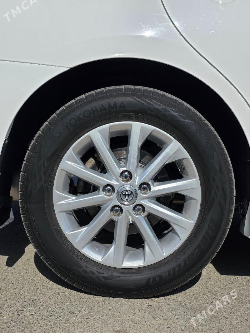 Toyota Camry 2017 - 317 000 TMT - Ашхабад - img 9