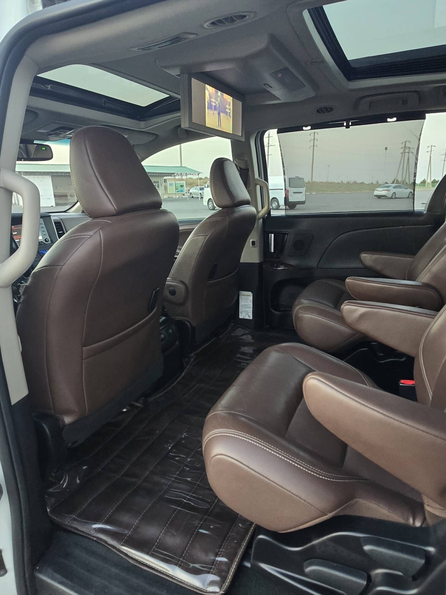 Toyota Sienna 2019 - 495 000 TMT - "Алтын Асыр" Гундогар базары ( Толкучка) - img 6