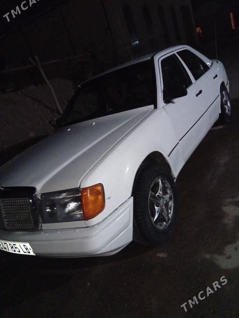 Mercedes-Benz W123 1991 - 30 000 TMT - Dänew - img 3