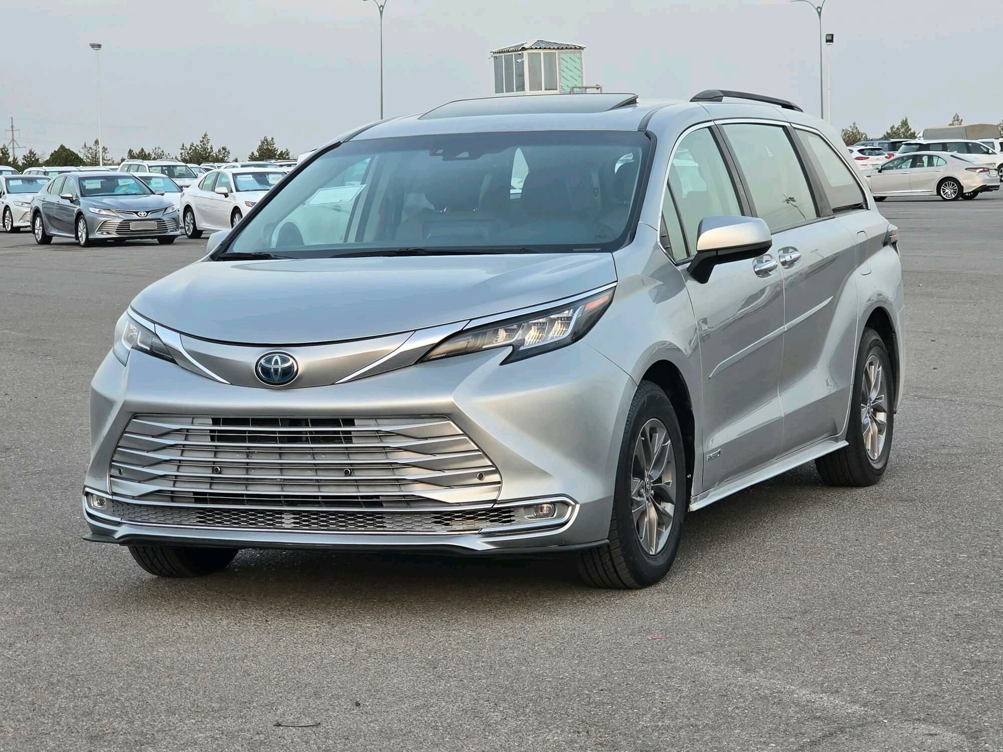 Toyota Sienna 2021 - 525 000 TMT - "Алтын Асыр" Гундогар базары ( Толкучка) - img 7