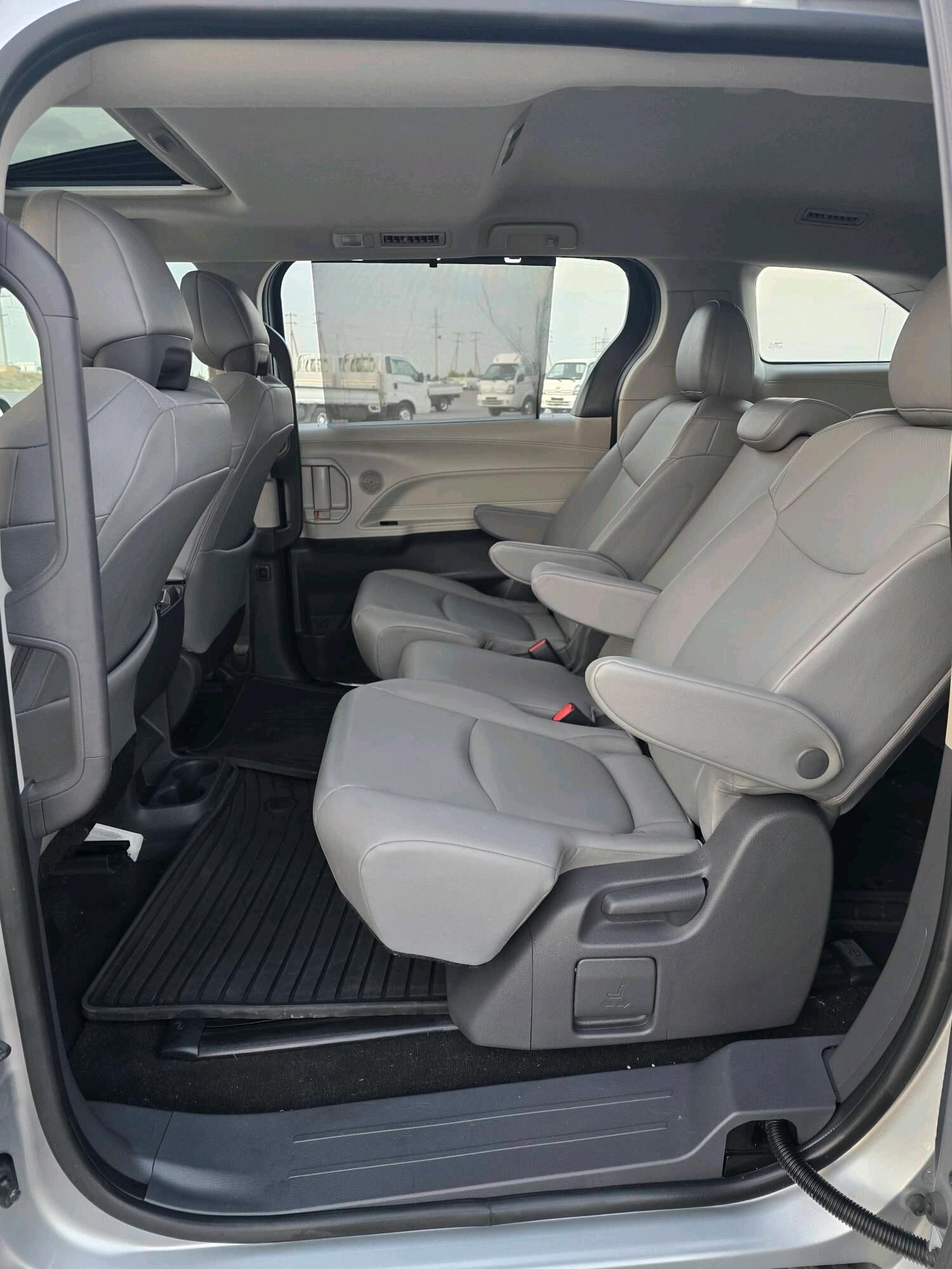 Toyota Sienna 2021 - 525 000 TMT - "Алтын Асыр" Гундогар базары ( Толкучка) - img 9