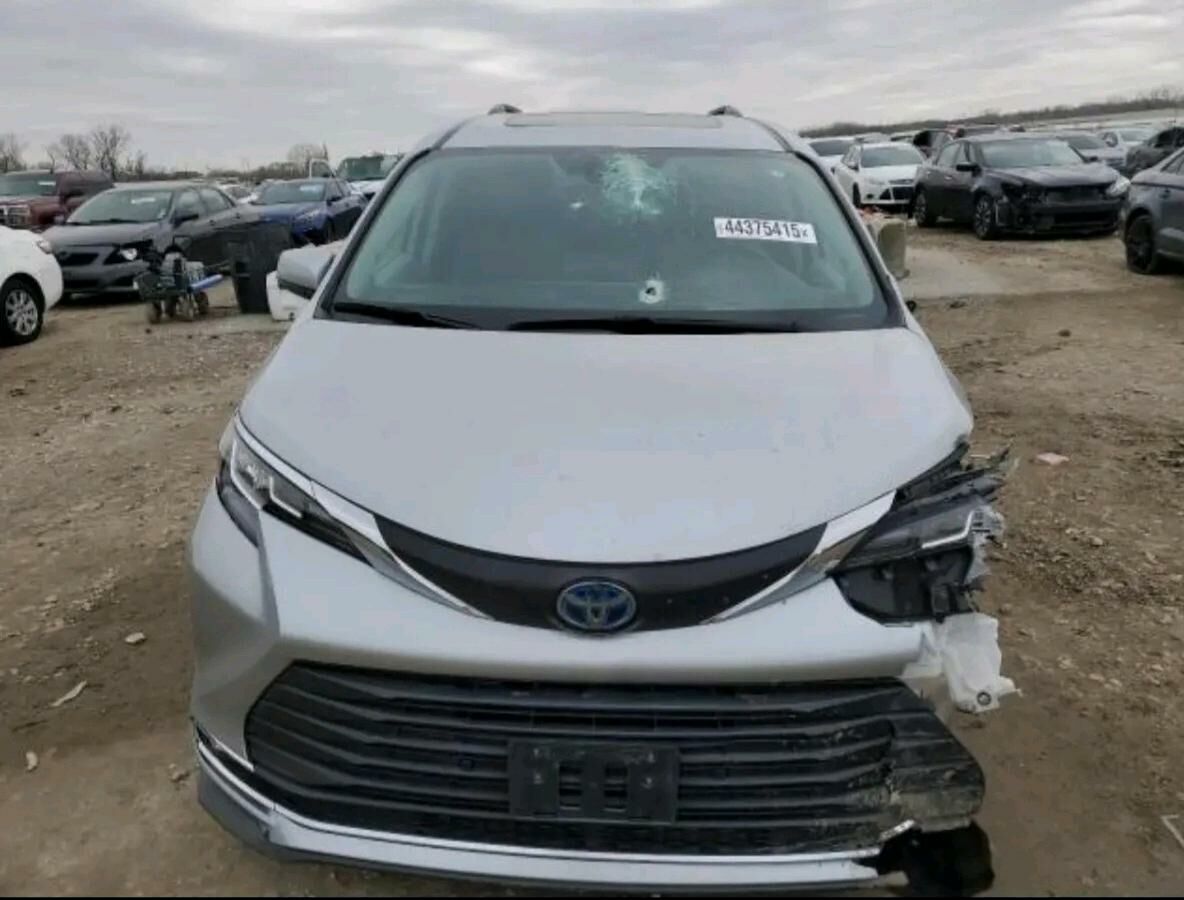 Toyota Sienna 2021 - 525 000 TMT - "Алтын Асыр" Гундогар базары ( Толкучка) - img 5