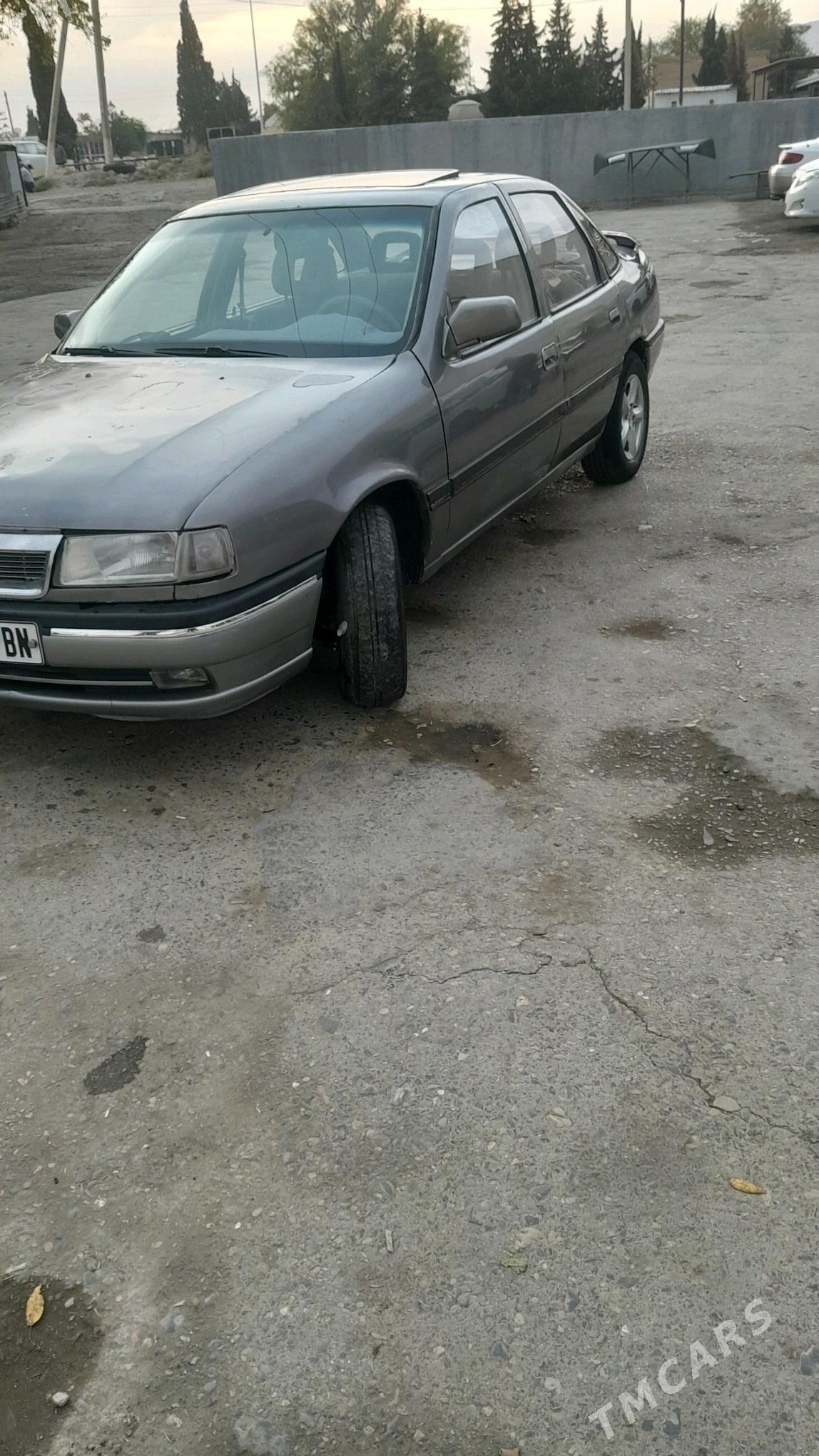 Opel Vectra 1989 - 25 000 TMT - Махтумкули - img 3