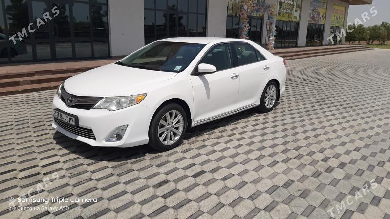 Toyota Camry 2011 - 230 000 TMT - Мары - img 8