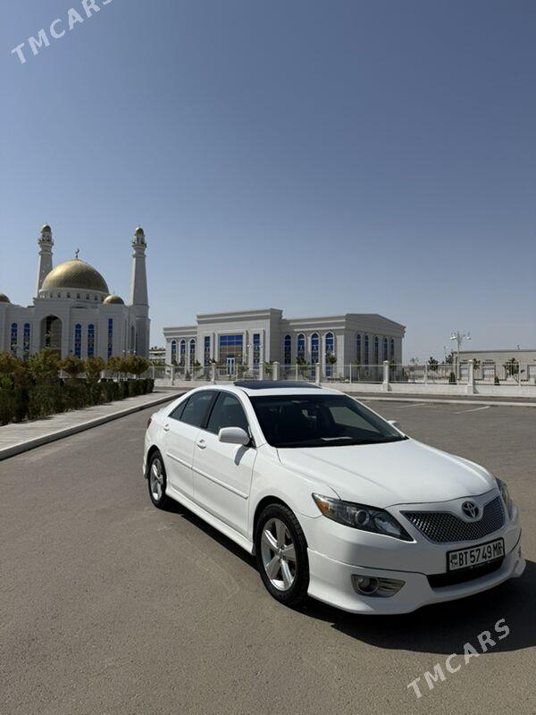 Toyota Camry 2011 - 230 000 TMT - Мары - img 2
