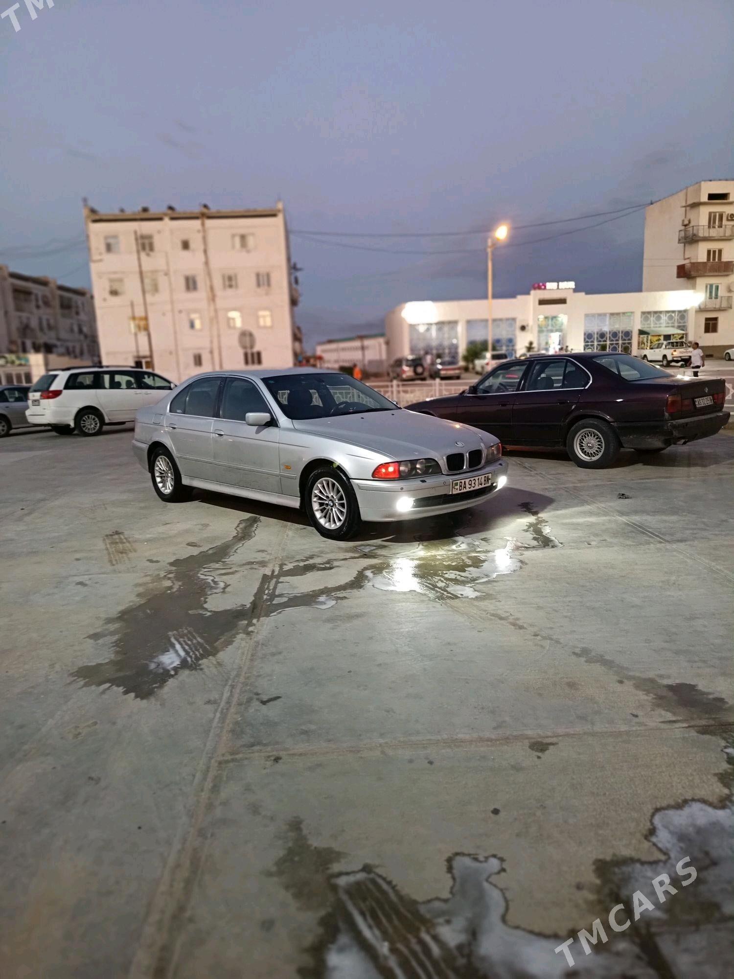 BMW E39 2000 - 110 000 TMT - Хазар - img 6