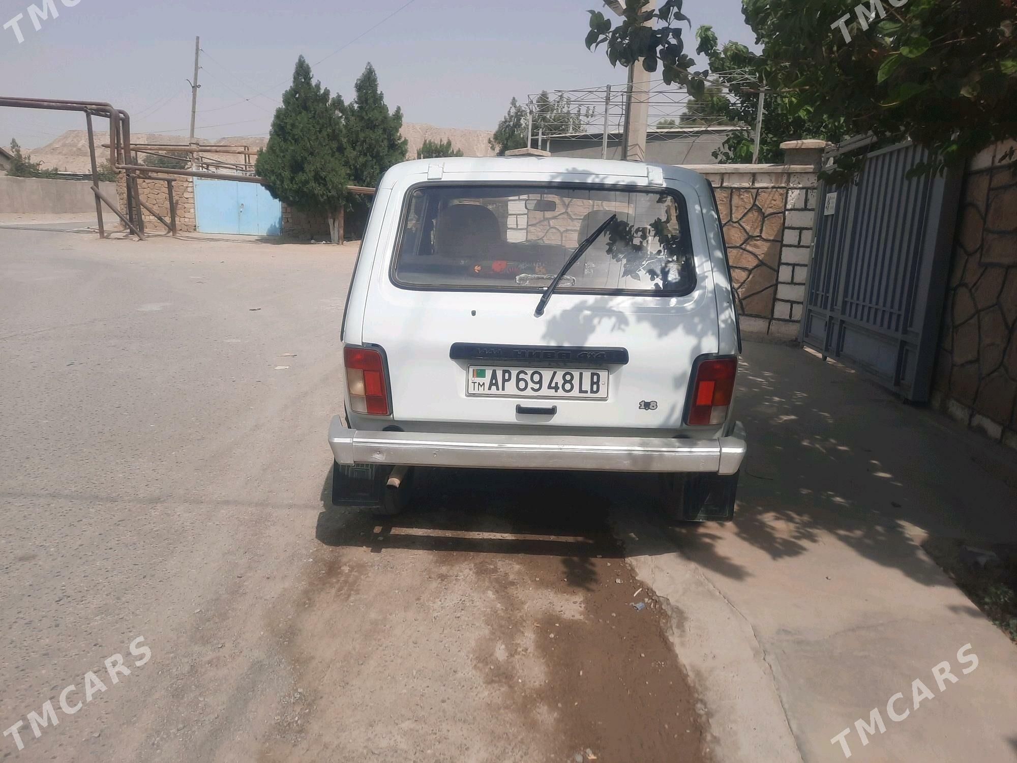 Lada Niva 2002 - 50 000 TMT - Магданлы - img 4