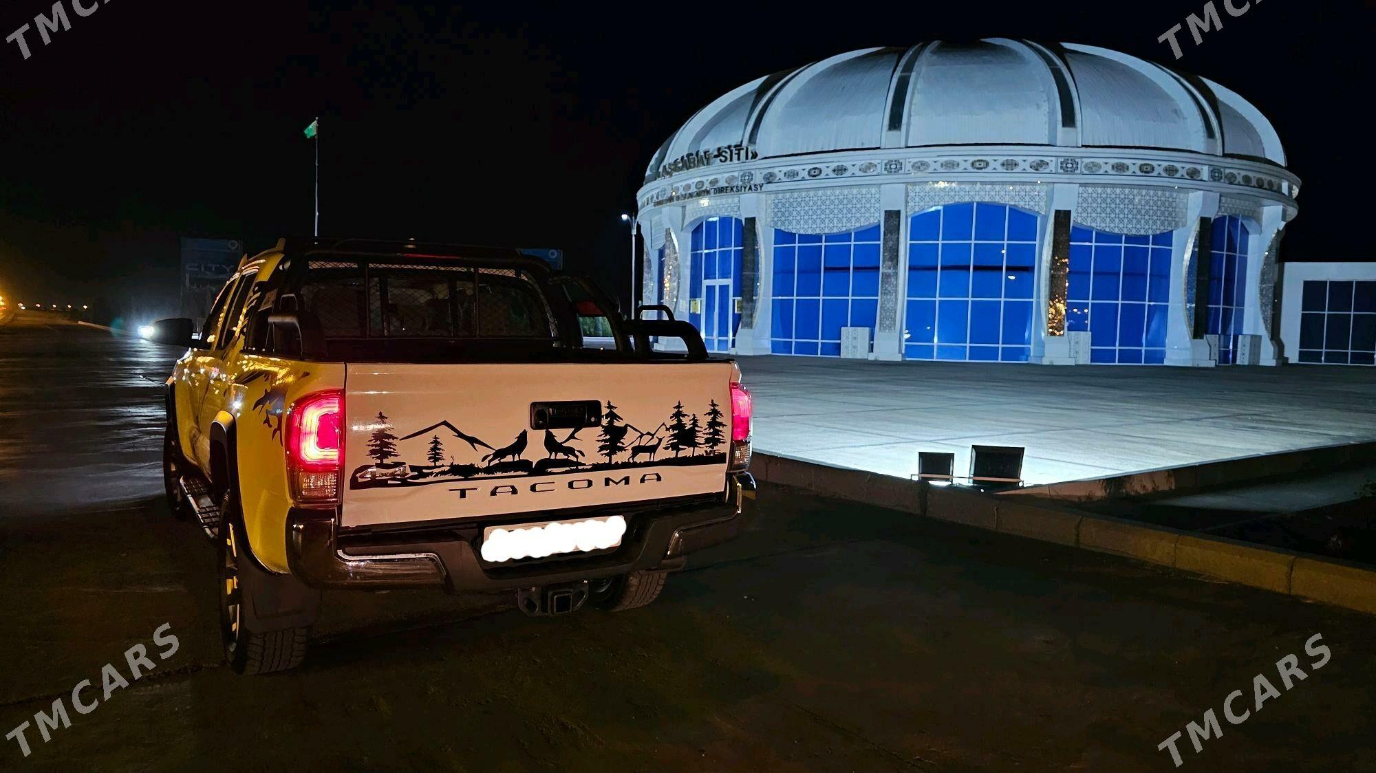 Toyota Tacoma 2022 - 420 000 TMT - Туркменабат - img 2