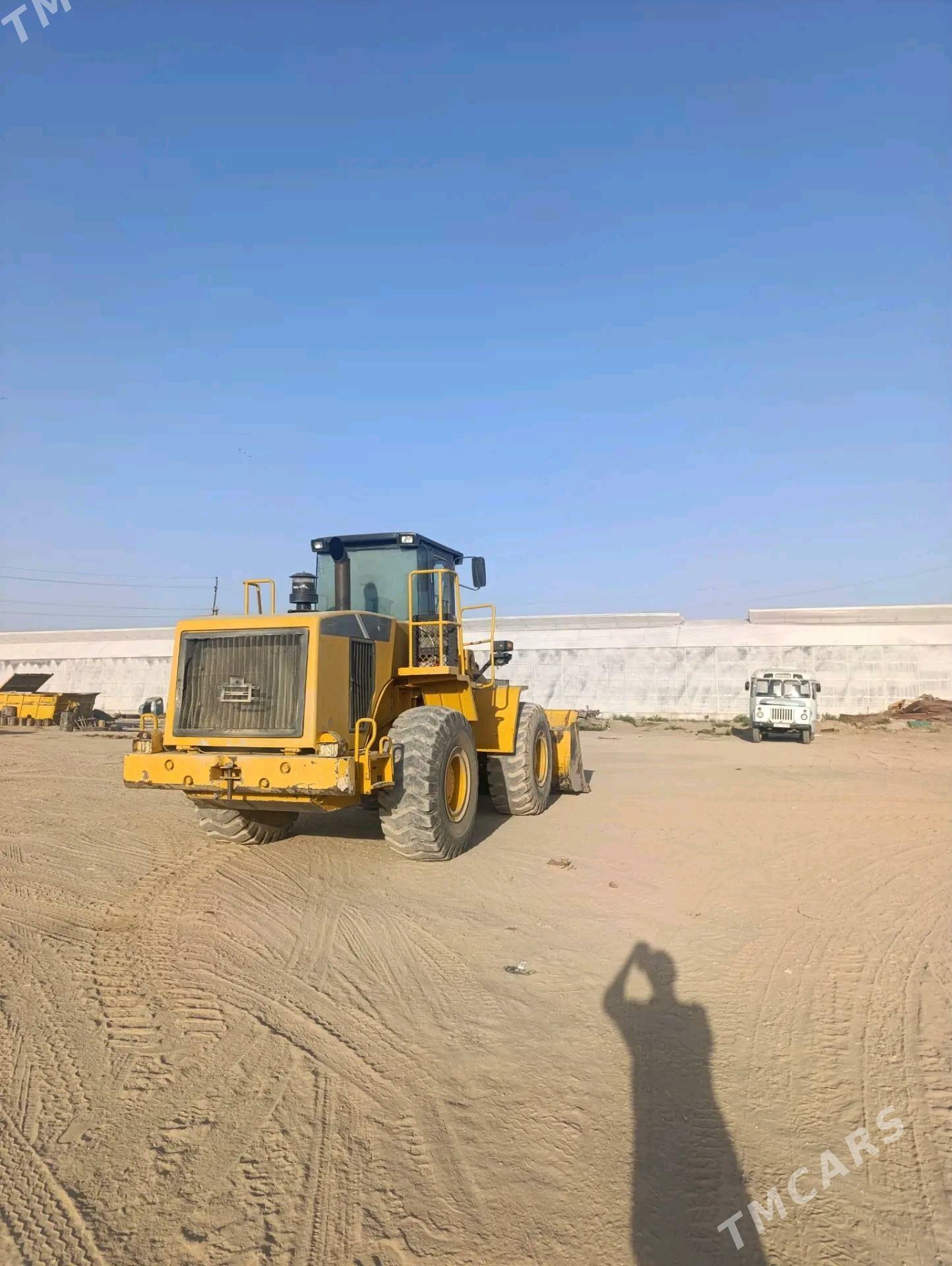 XCMG LW500F 2015 - 570 000 TMT - Sakarçäge - img 3