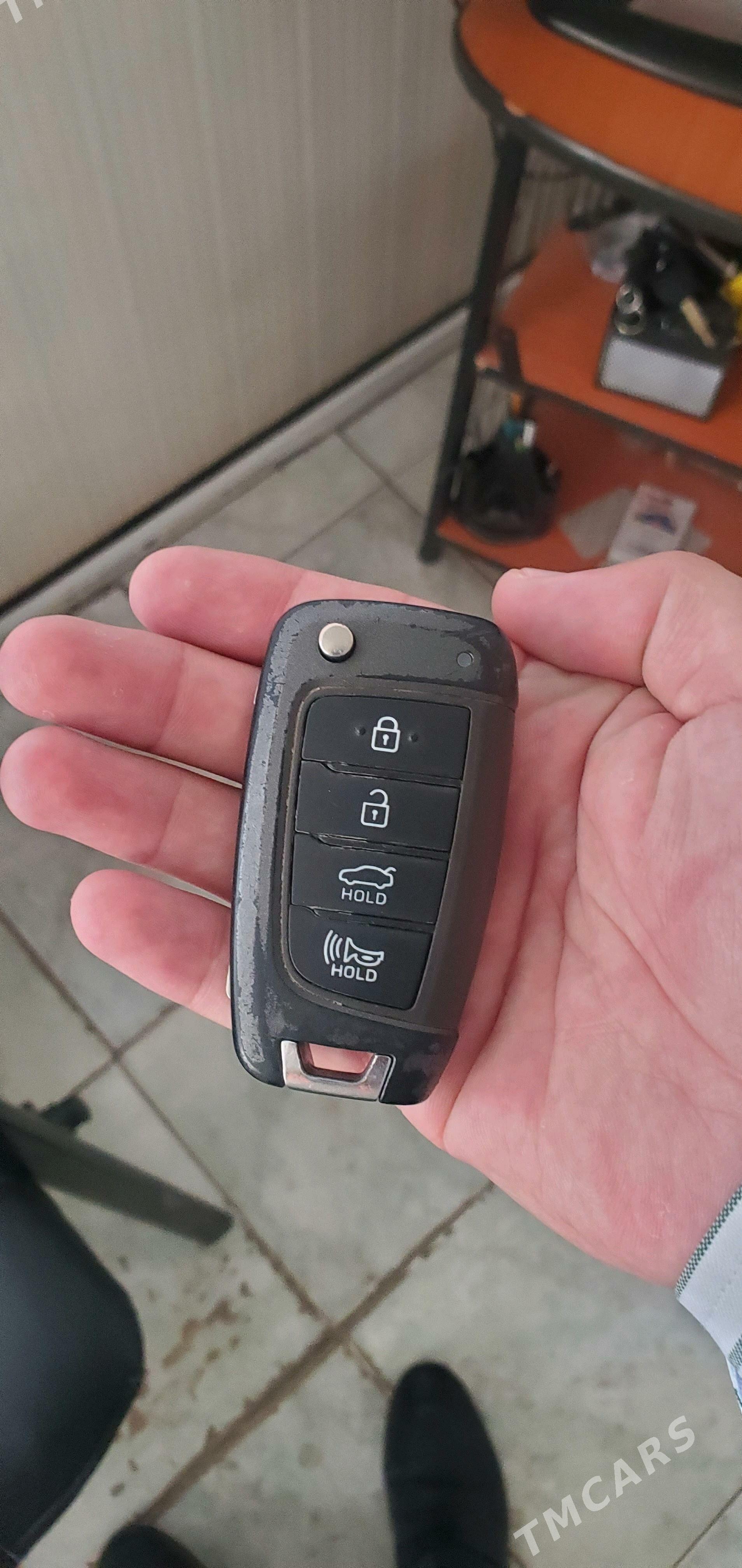 Hyundai Accent 2021 - 170 000 TMT - Mary - img 3