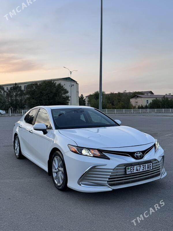 Toyota Camry 2021 - 325 000 TMT - 6 mkr - img 6