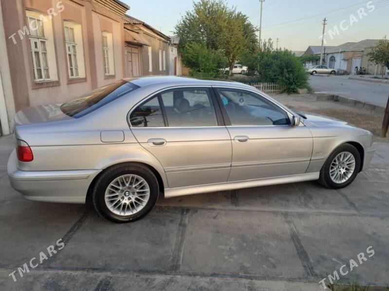 BMW 530 2002 - 117 000 TMT - Байрамали - img 6