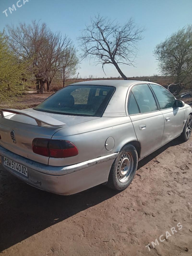 Opel Omega 1995 - 20 000 TMT - Болдумсаз - img 5