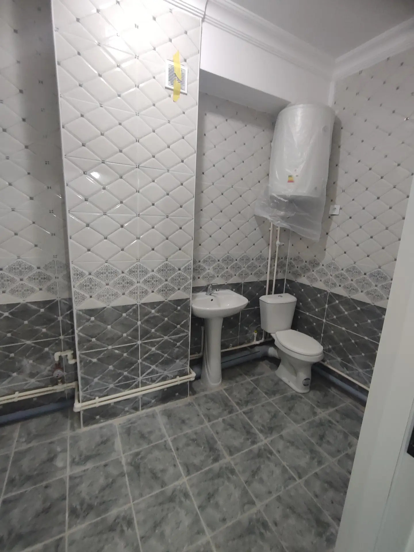 Satlyk Район Черёмушки - Türkmenbaşy - img 2