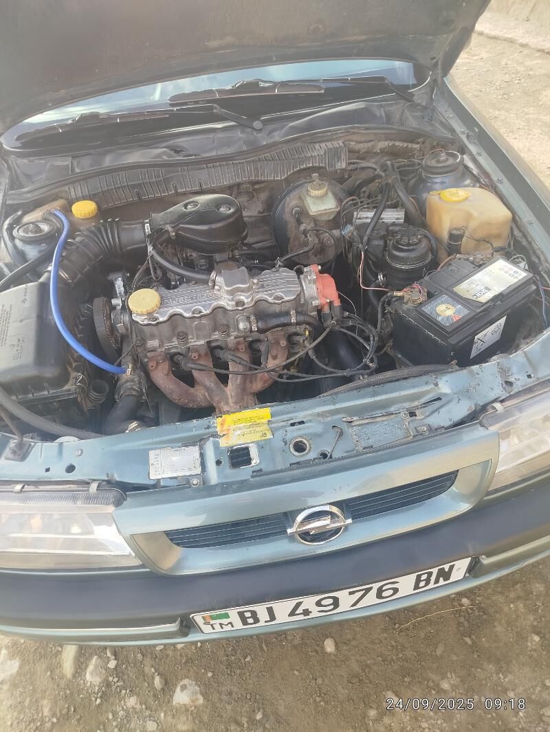 Opel Vectra 1995 - 44 000 TMT - Берекет - img 7