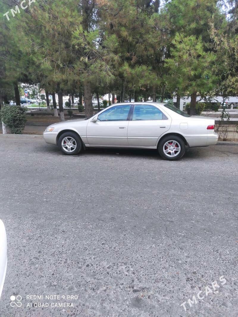 Toyota Camry 1999 - 130 000 TMT - Сакарчага - img 2