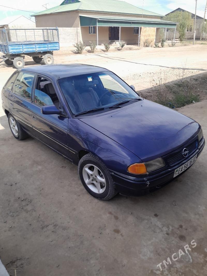 Opel Astra 1993 - 38 000 TMT - Кёнеургенч - img 4