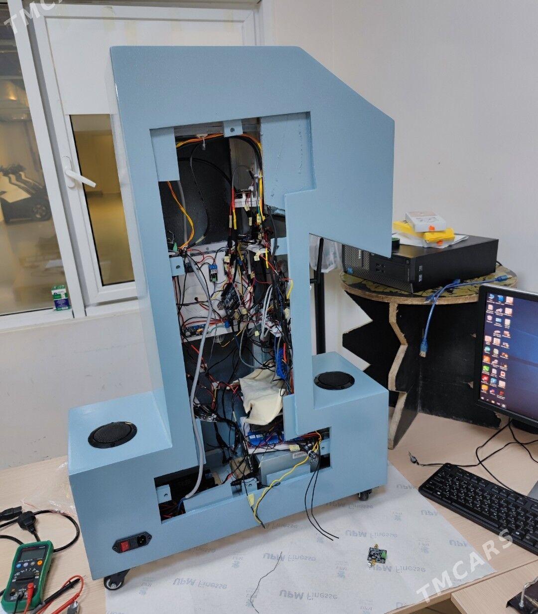 Blutuz Kolonka, Lazer, Tuseli. - Мир 1 - img 4