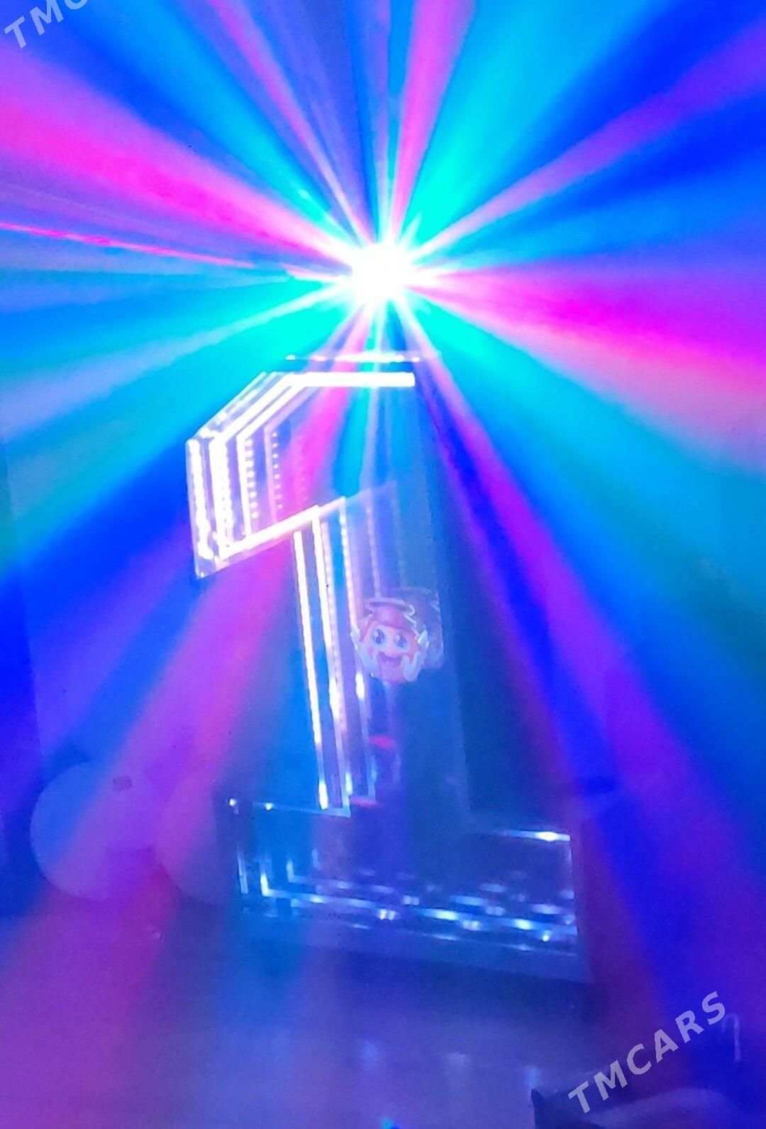 Blutuz Kolonka, Lazer, Tuseli. - Мир 1 - img 7