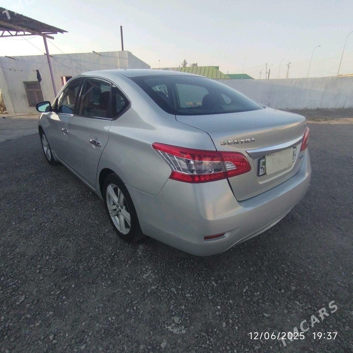 Nissan Sentra 2014 - 103 000 TMT - Бахарден - img 5