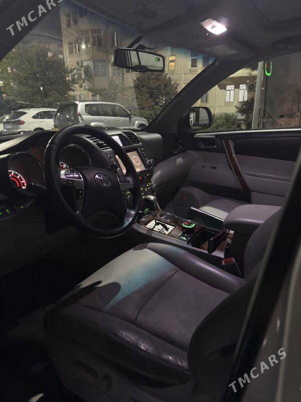 Toyota Highlander 2012 - 390 000 TMT - Ашхабад - img 2