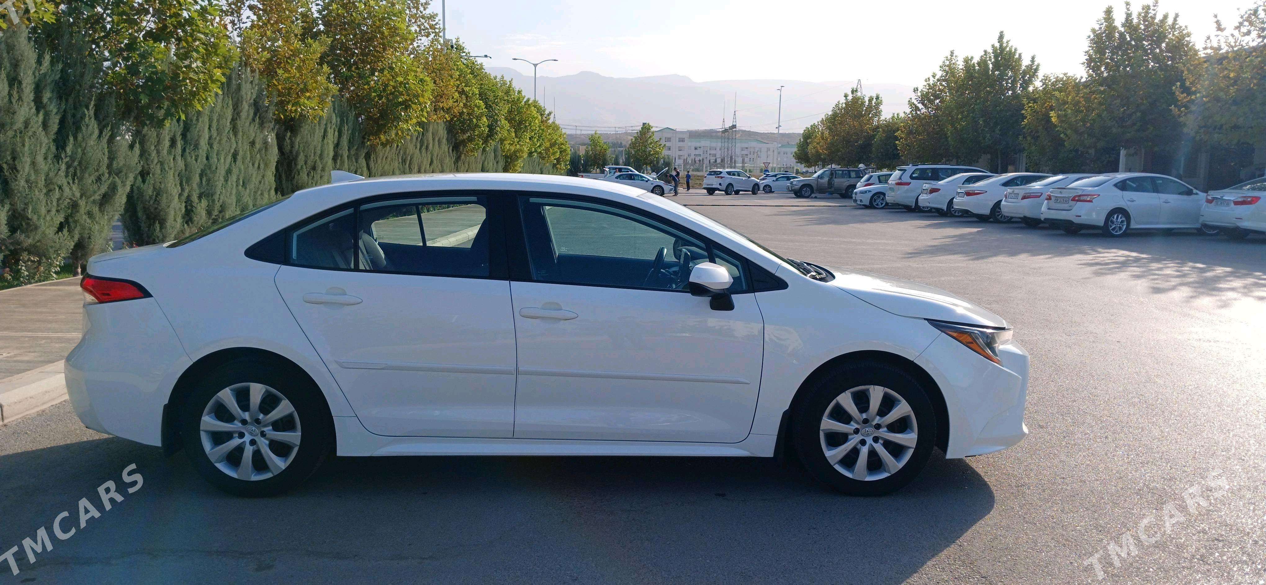 Toyota Corolla 2022 - 239 000 TMT - Кëши - img 6