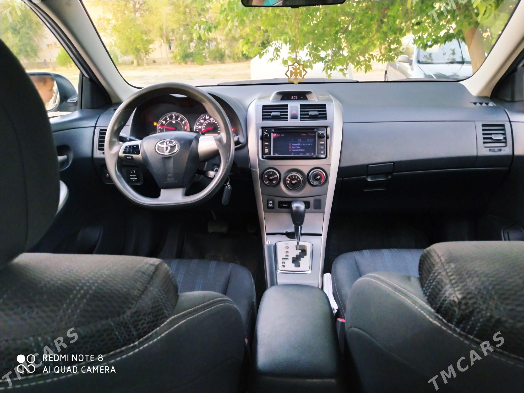 Toyota Corolla 2012 - 160 000 TMT - Büzmeýin - img 4