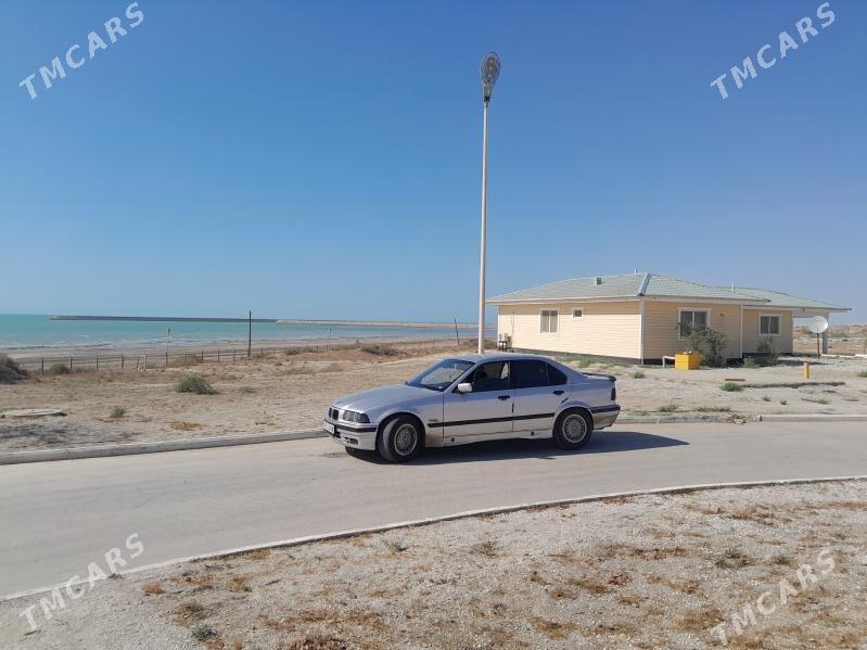 BMW 325 1992 - 35 000 TMT - Эсенгулы - img 3
