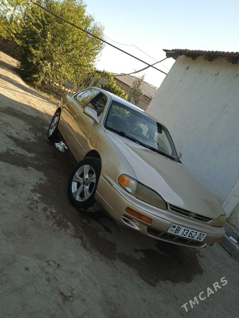 Toyota Camry 1993 - 79 000 TMT - Köneürgenç - img 4