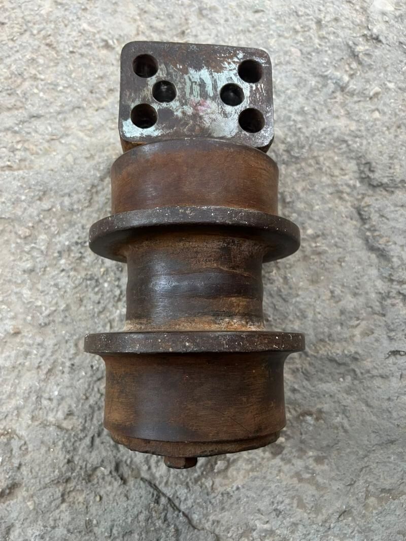 Rolik komatsu pc220 1 000 TMT - Aşgabat - img 1