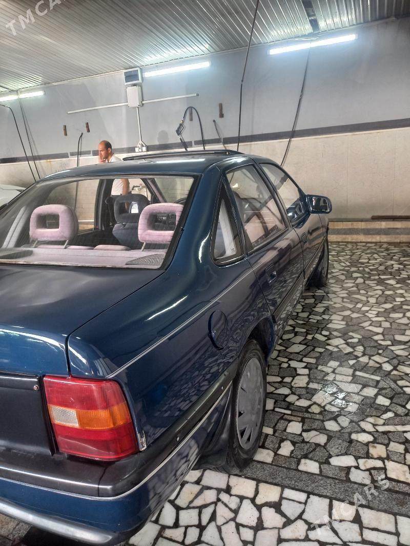 Opel Vectra 1989 - 30 000 TMT - Мары - img 9
