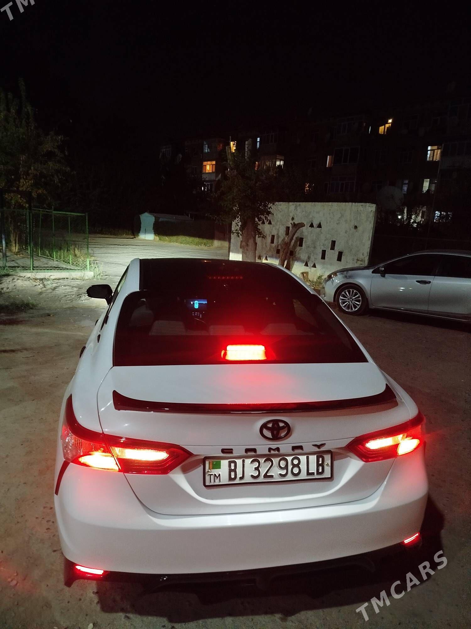 Toyota Camry 2020 - 400 000 TMT - Туркменабат - img 4