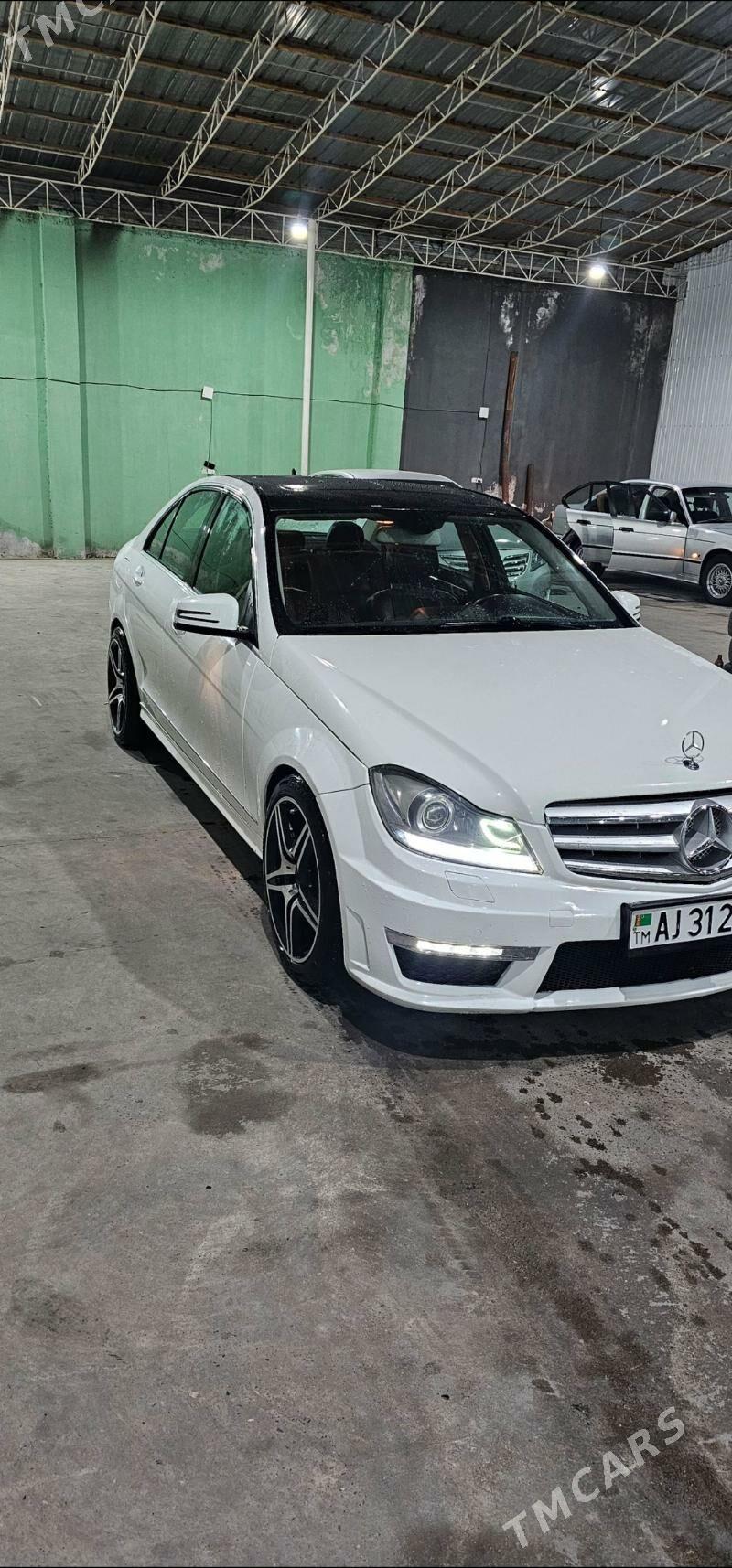 Mercedes-Benz C300 2013 - 190 000 TMT - Мары - img 3