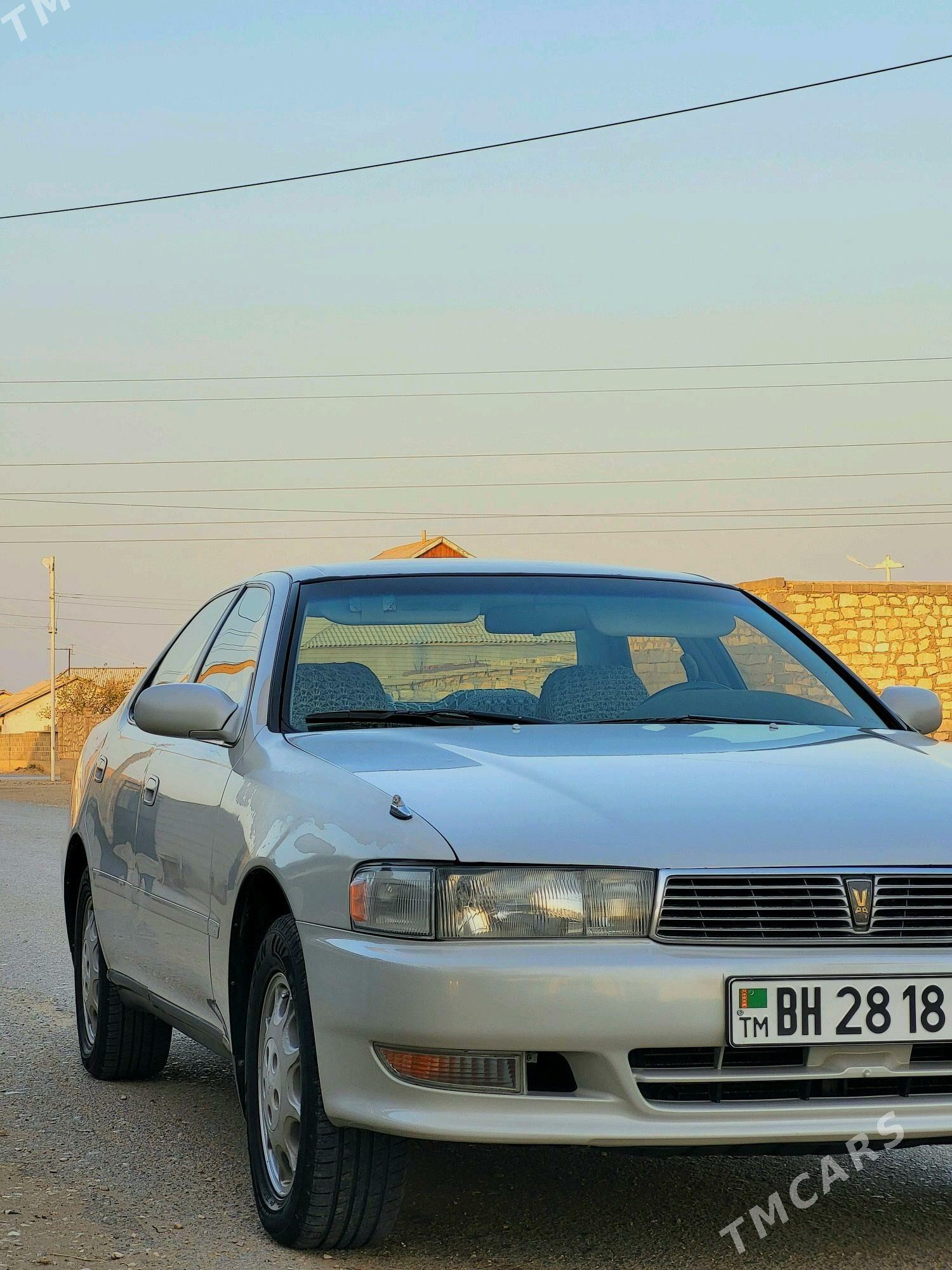 Toyota Cresta 1995 - 66 000 TMT - Гумдаг - img 1