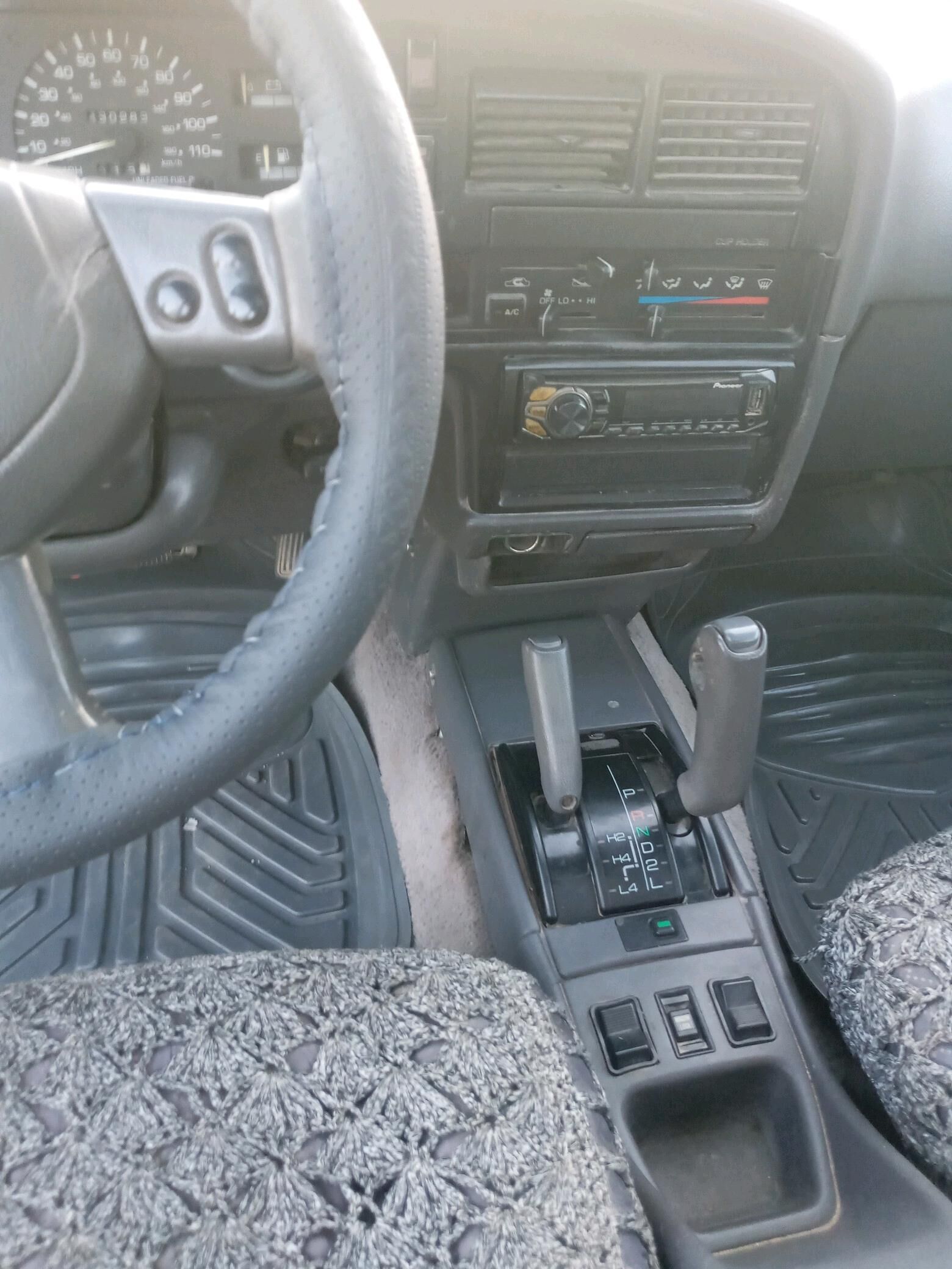 Toyota 4Runner 1993 - 65 000 TMT - Änew - img 1