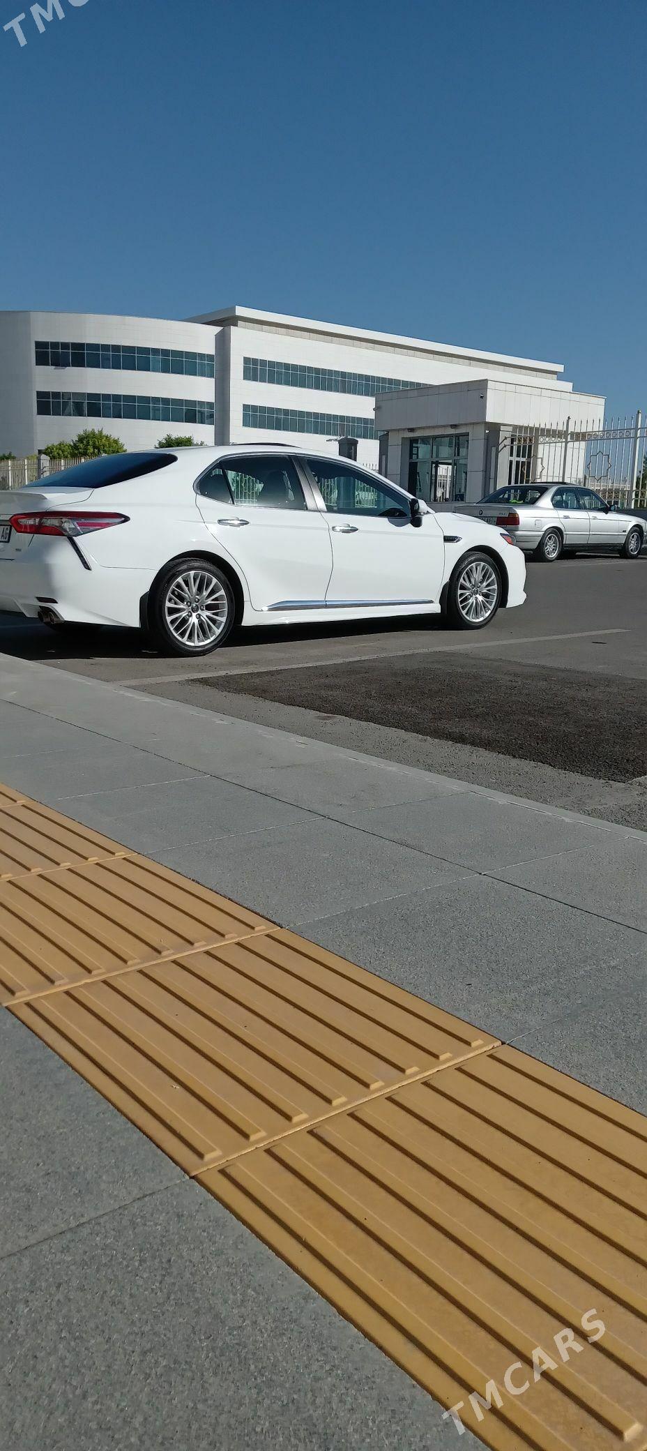Toyota Camry 2018 - 355 000 TMT - Ашхабад - img 7