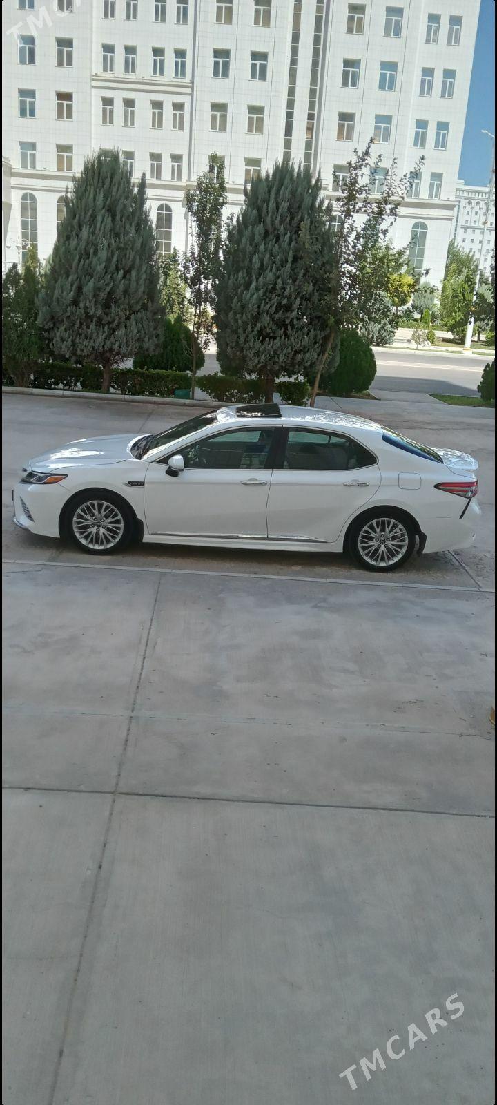 Toyota Camry 2018 - 355 000 TMT - Ашхабад - img 6