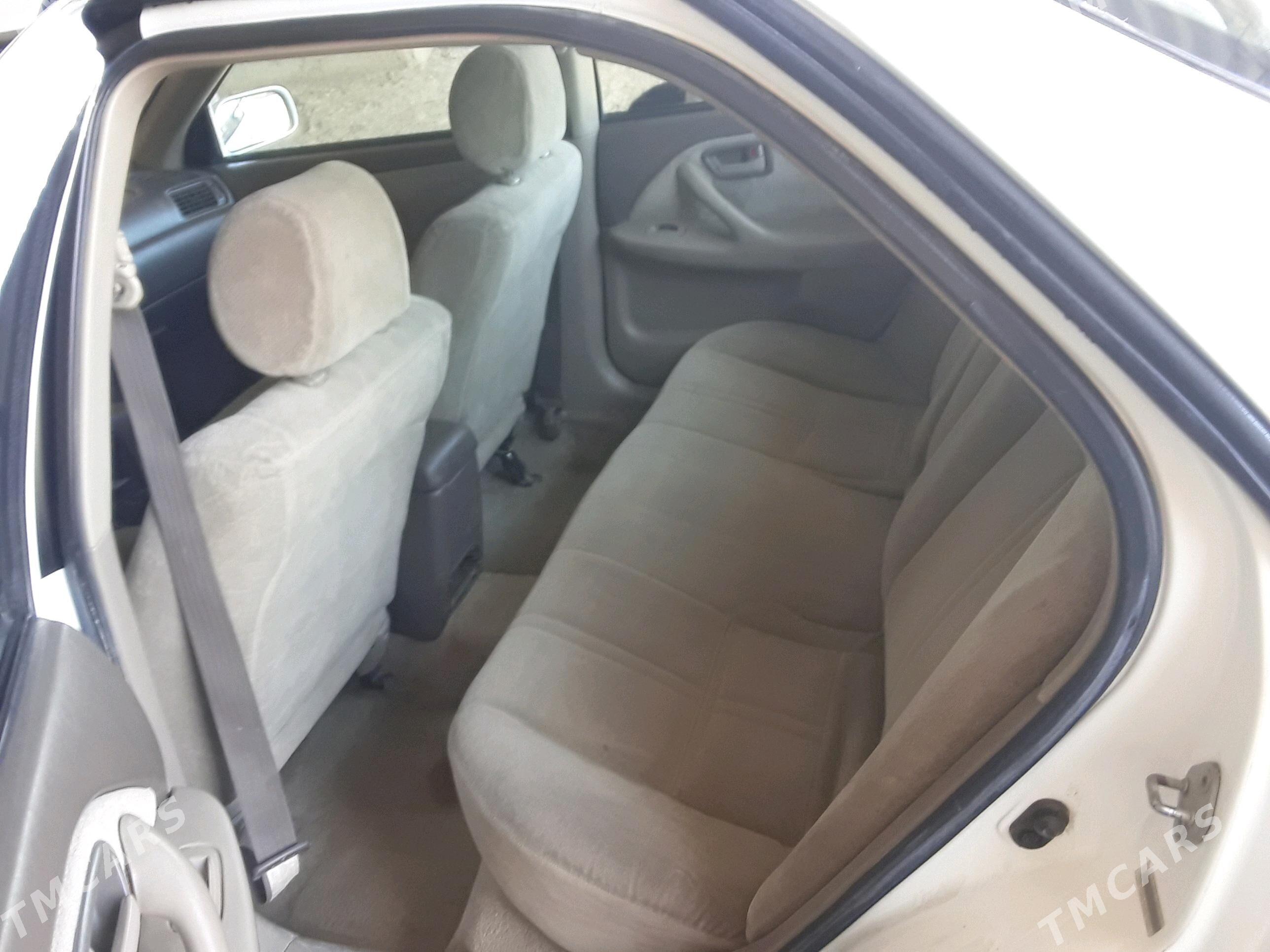 Toyota Camry 2001 - 120 000 TMT - Теджен - img 5