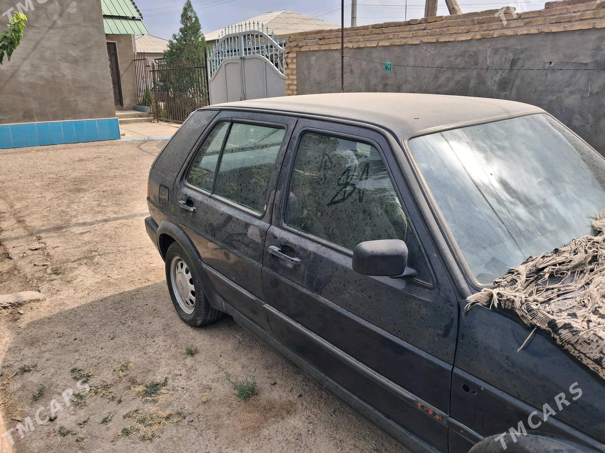 Volkswagen Golf 1990 - 18 000 TMT - Дашогуз - img 2