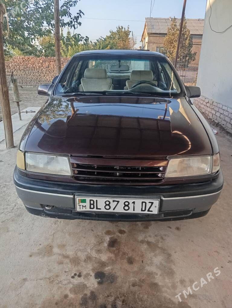 Opel Vectra 1992 - 30 000 TMT - Дашогуз - img 3