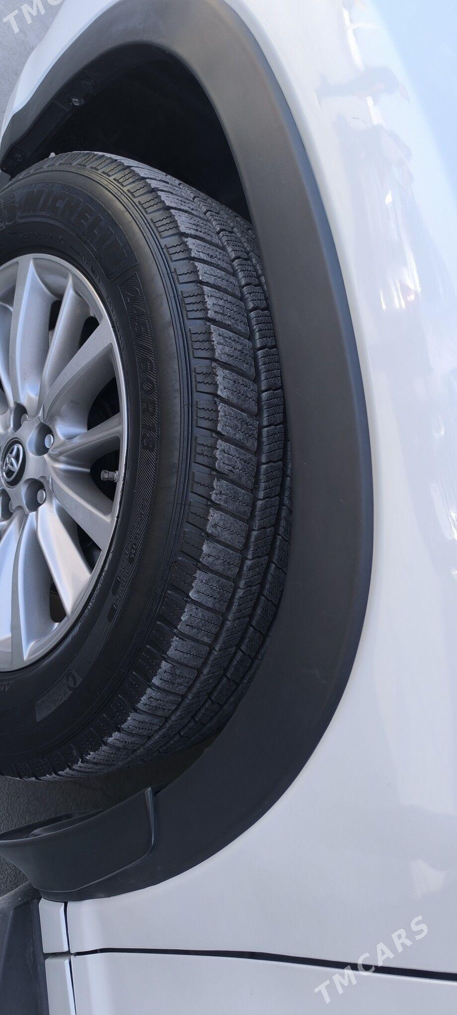 Toyota Highlander 2018 - 440 000 TMT - Mary - img 3