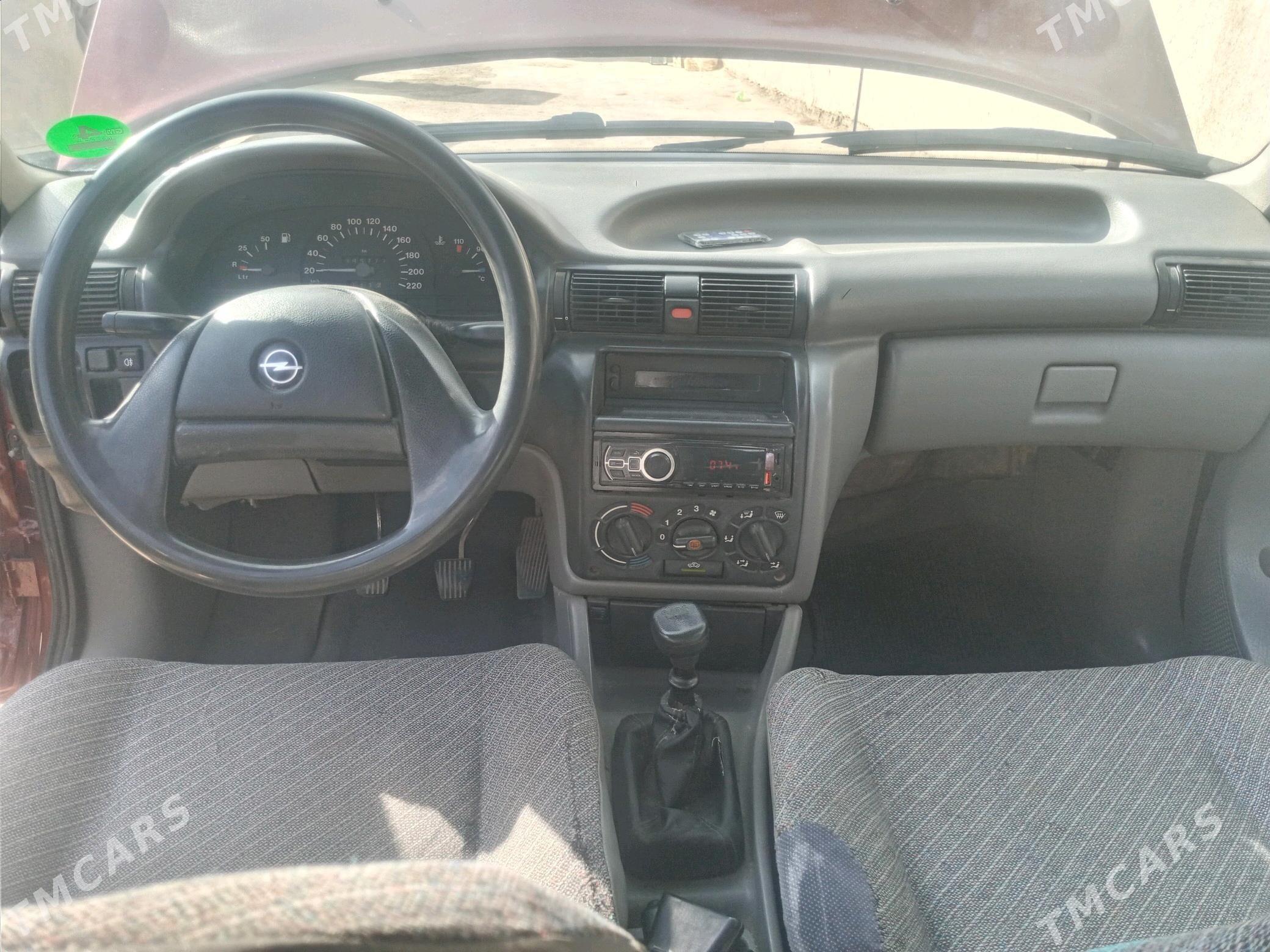 Opel Astra 1993 - 40 000 TMT - Шабатский этрап - img 6