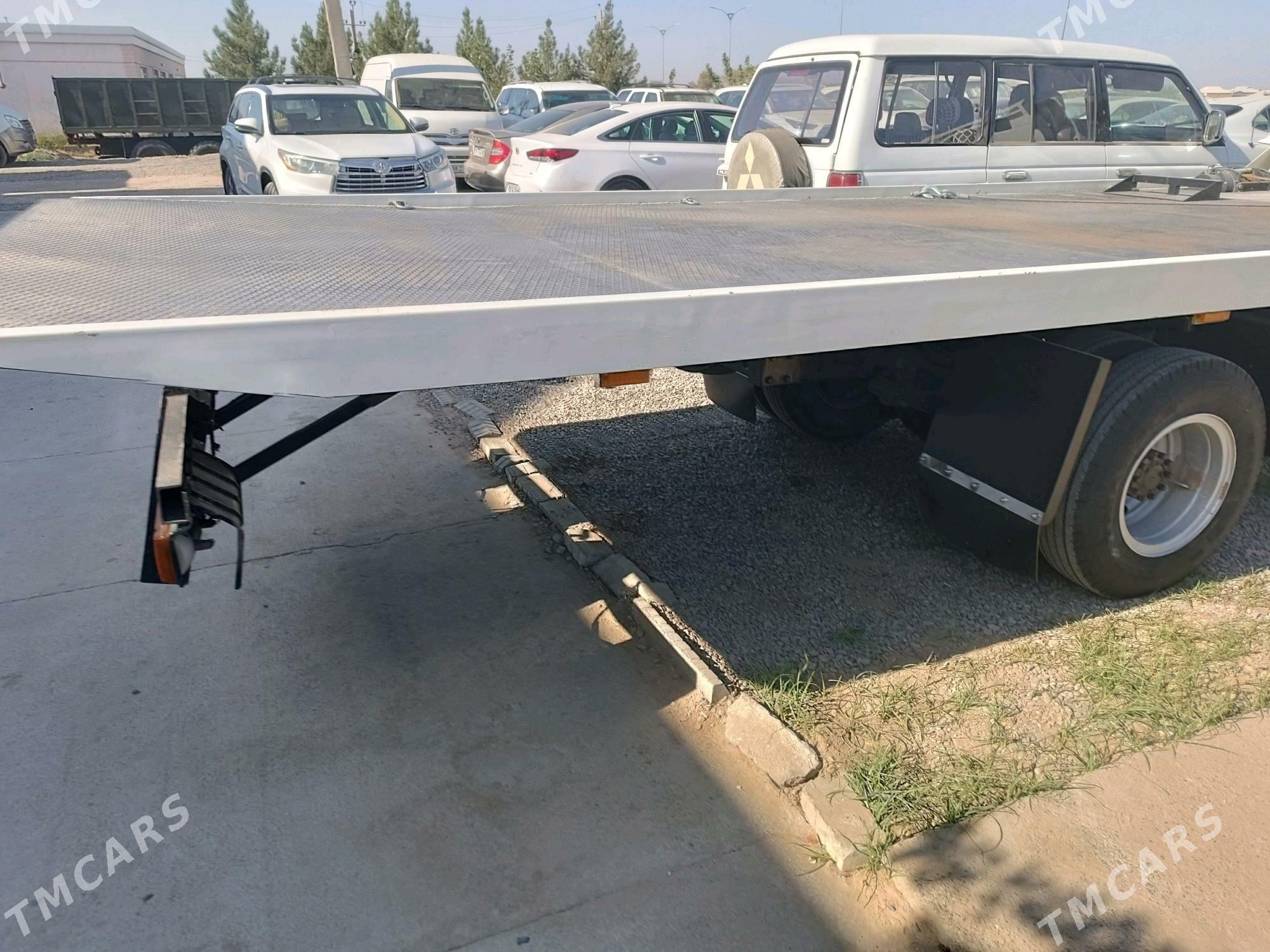Mitsubishi Canter 2004 - 420 000 TMT - Мары - img 2